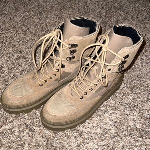 Suede Dessert boot